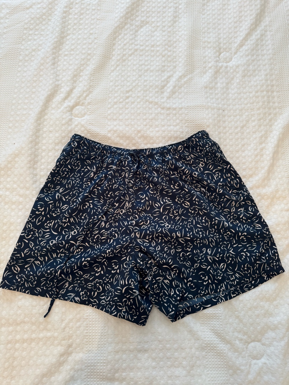 Uniqlo Navy and White Floral-Print Shorts